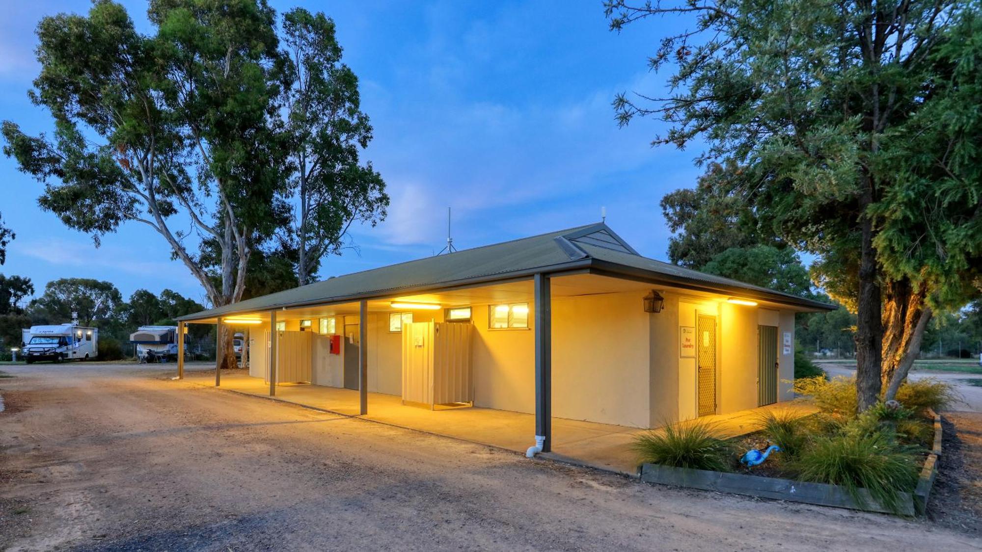 Yarrawonga Riverlands Tourist Park Kültér fotó