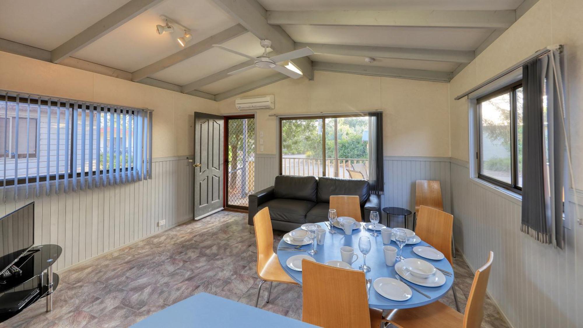 Yarrawonga Riverlands Tourist Park Szoba fotó
